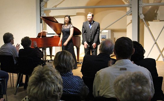Romantischer Liederabend in der Cruciskirche (Foto: Karl-Heinz Herrmann) Romantischer Liederabend in der Cruciskirche (Foto: Karl-Heinz Herrmann)