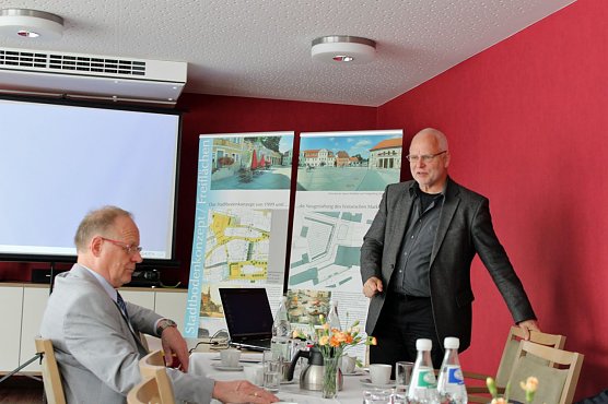 St&auml;dtebauf&ouml;rderung mit Gewinn f&uuml;r SDH (Foto: Karl-Heinz Herrmann)