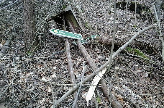 Wegewart besser erreichbar (Foto: Karl-Heinz Herrmann) Wegewart besser erreichbar (Foto: Karl-Heinz Herrmann)