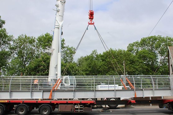Totenbr&uuml;cke eingeh&auml;ngt (Foto: Karl-Heinz Herrmann)