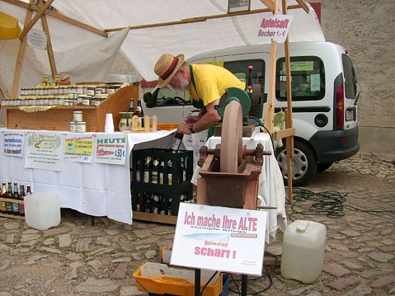 ScherenSchleifer (Foto: Karl-Heinz Herrmann)
