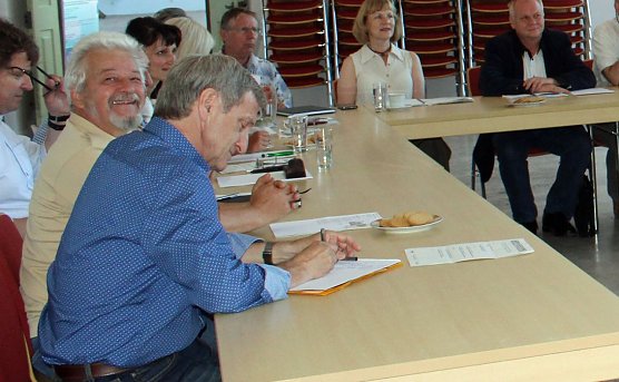 Erfahrungsaustausch wird angestrebt (Foto: Karl-Heinz Herrmann)