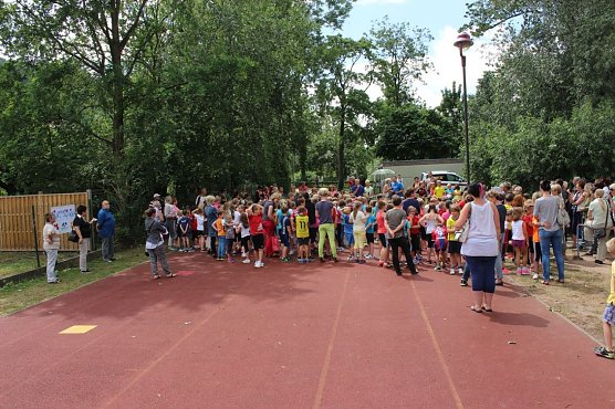Laufen f&uuml;r gutes Wasser (Foto: Karl-Heinz Herrmann)