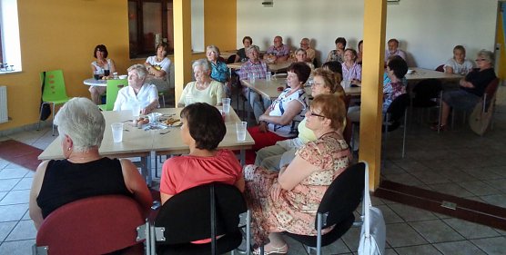 Lockeres und musikalisches Erz&auml;hlcaf&egrave; (Foto: Privat)