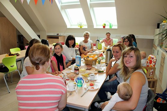 Zum Baby-Brunch in die D&uuml;ne (Foto: Karl-Heinz Herrmann)
