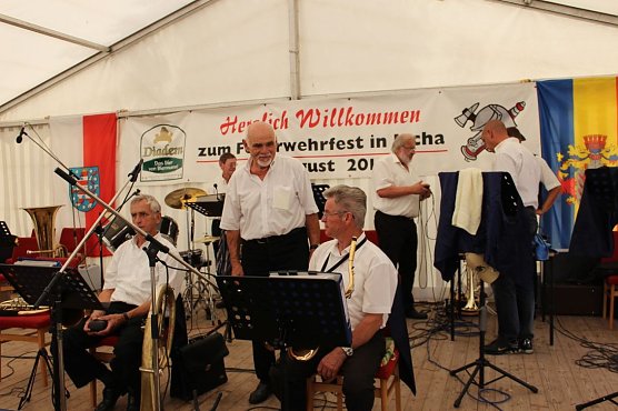 Das Wetter hielt bei der Feuerwehr (Foto: Karl-Heinz Herrmann)