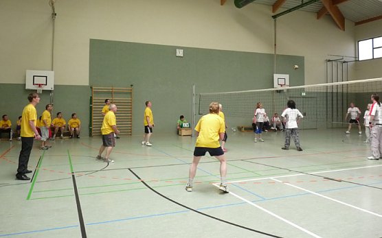 Volleyballturnier (Foto: Karl-Heinz Herrmann)