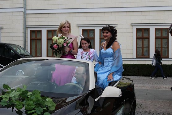 Weinfest in Sondershausen eröffnet (Foto: Karl-Heinz Herrmann) Weinfest in Sondershausen eröffnet (Foto: Karl-Heinz Herrmann)