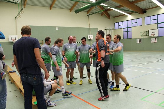 Klare Sache für Einheitler (Foto: Karl-Heinz Herrmann) Klare Sache für Einheitler (Foto: Karl-Heinz Herrmann)