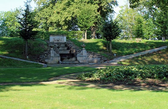 Zum Denkmalstag nach Ebeleben (Foto: Karl-Heinz Herrmann) Zum Denkmalstag nach Ebeleben (Foto: Karl-Heinz Herrmann)