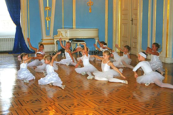 20 Jahre Tanzstudio Radeva (Foto: Günter Herting) 20 Jahre Tanzstudio Radeva (Foto: Günter Herting)