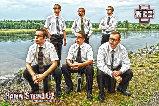 Ramm Stein CZ rockt im Br&uuml;hl (Foto: Atze Schirm)