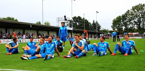 Das macht Spielern und Fans richtig Spa&szlig; (Foto: Bernd Peter)