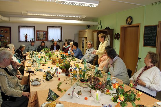 Im April wird Sportplatz eingeweiht (Foto: Karl-Heinz Herrmann) Im April wird Sportplatz eingeweiht (Foto: Karl-Heinz Herrmann)