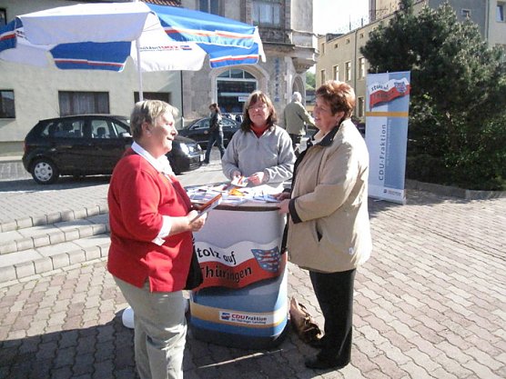 CDU-Bilanztour (Foto: CDU-Kyfffhäuserkreis) CDU-Bilanztour (Foto: CDU-Kyfffhäuserkreis)