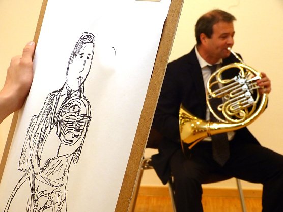 Begegnung zwischen Musik und bildender Kunst (Foto: Birgit Susemihl)