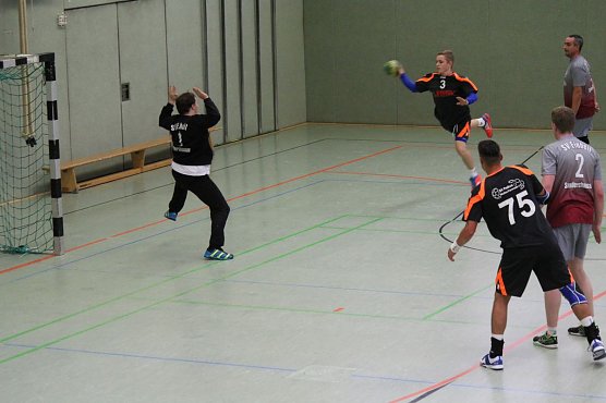 Einheit gegen Petkus (Foto: Karl-Heinz Herrmann)