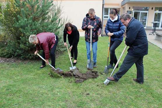 Spatenstich in Ebeleben vollzogen (Foto: Karl-Heinz Herrmann)