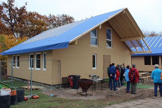 Richtfest im Ferienpark Feuerkuppe (Foto: Karl-Heinz Herrmann)
