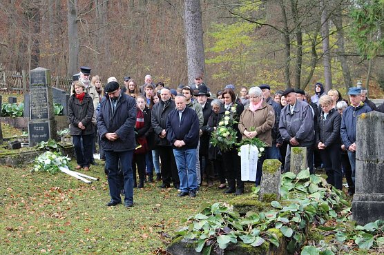 Gedenken an Pogromnacht (Foto: Karl-Heinz Herrmann)