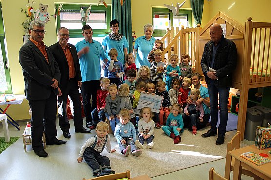 Versch&ouml;nerung der Kita Arche Noah Gro&szlig;furra (Foto: Karl-Heinz Herrmann)