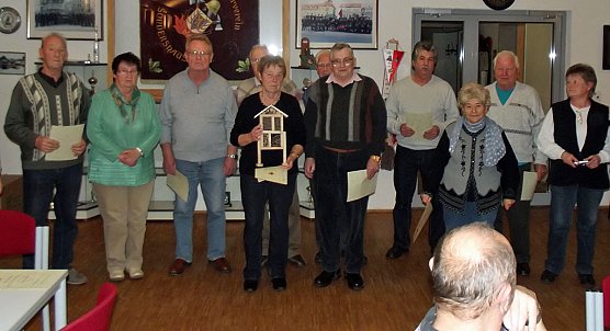 &Auml;lteste und sehr langj&auml;hrige Mitglieder geehrt (Foto: Thomas Leipold)