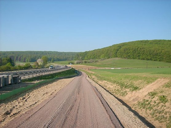 Radweg B4 (Foto: Karl-Heinz Herrmann)
