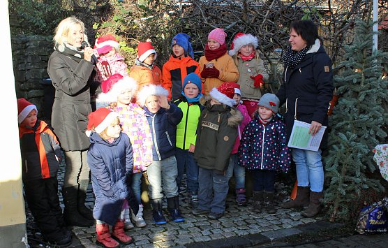 Weihnachtsmarkt in Jechaburg! (Foto: Karl-Heinz Herrmann)