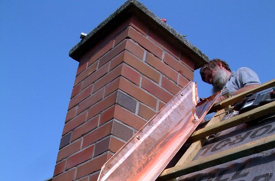 Nur vom Fachmann ausf&uuml;hren lassen (Foto: HF Redaktion)