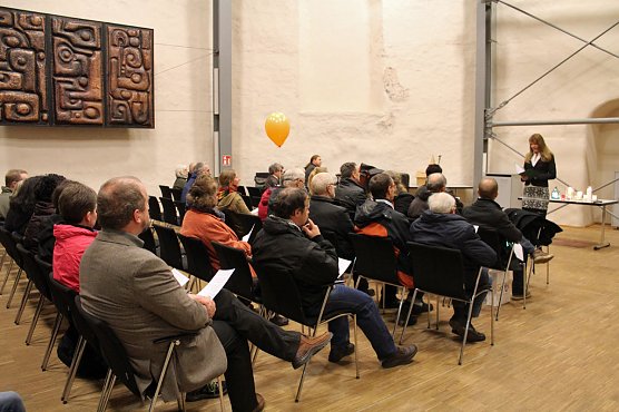 Friedenslicht kam in den Kyffhäuserkreis (Foto: Karl-Heinz Herrmann) Friedenslicht kam in den Kyffhäuserkreis (Foto: Karl-Heinz Herrmann)