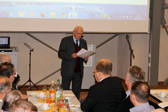 Mit Herz verabschiedet (Foto: Karl-Heinz Herrmann)