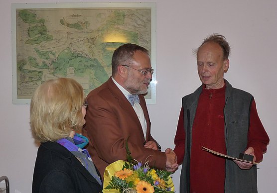 Auszeichnung für Naturschutz (Foto: Karl-Heinz Herrmann) Auszeichnung für Naturschutz (Foto: Karl-Heinz Herrmann)