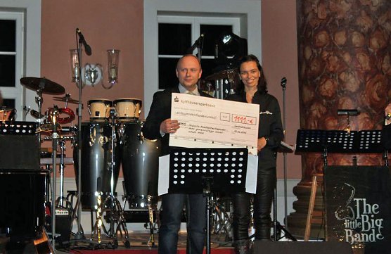 Mit tollem Swing in die Weihnachtszeit (Foto: Karl-Heinz Herrmann)