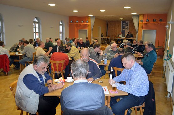 Nachweihnachtliches Skatturnier in Esperstedt (Foto: J&uuml;rgen Schweser)