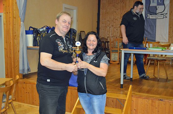 Nachweihnachtliches Skatturnier in Esperstedt (Foto: J&uuml;rgen Schweser)