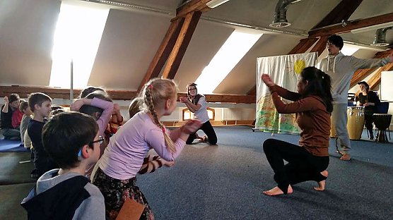 Workshoptag bei Singen mit Kindern (Foto: Thüringer Landesmusikakademie Sondershausen) Workshoptag bei Singen mit Kindern (Foto: Thüringer Landesmusikakademie Sondershausen)