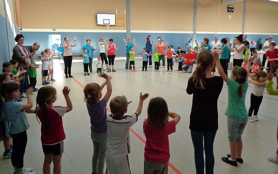 Sport frei f&uuml;r Familiensportfest (Foto: Kindervilla Bad Frankenhausen)