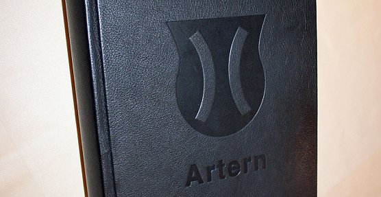 Erste Seiten des Goldenen Buches (Foto: Karl-Heinz Herrmann)