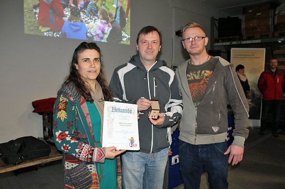 Ehrennadel f&uuml;r Rettungskr&auml;fte (Foto: Karl-Heinz Herrmann)