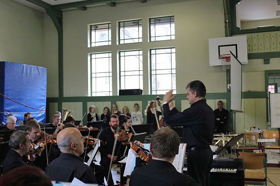 Musik kam in die Schule (Foto: Karl-Heinz Herrmann)