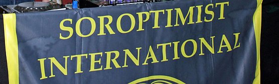 Stimmung im Achteckhaus (Foto: Karl-Heinz Herrmann)