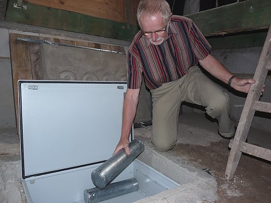 Grundsteinlegung Cruciskirche (Foto: Karl-Heinz Herrmann) Grundsteinlegung Cruciskirche (Foto: Karl-Heinz Herrmann)