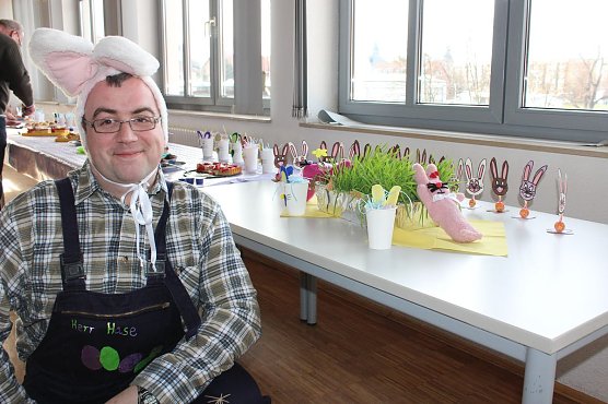 Osterhase bei FFW Sondershausen-Mitte (Foto: Karl-Heinz Herrmann)