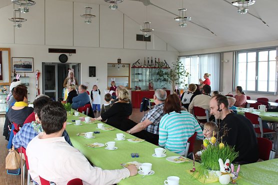Osterhase bei FFW Sondershausen-Mitte (Foto: Karl-Heinz Herrmann)