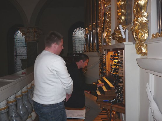 Orgelnacht Trinitatiskirche (Foto: Karl-Heinz Herrmann) Orgelnacht Trinitatiskirche (Foto: Karl-Heinz Herrmann)