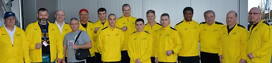 Das ist unser Team - Daumen hoch (Foto: Johann Reinhardt)