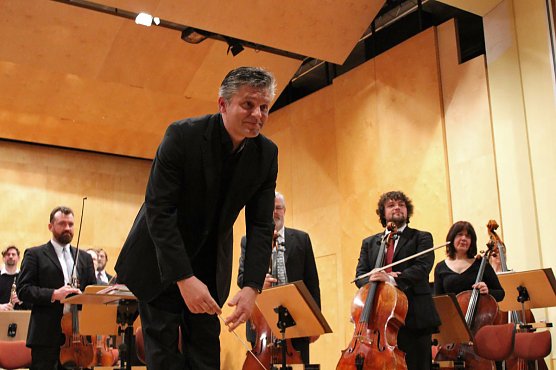 "Abschieds"- Mieterkonzert (Foto: Karl-Heinz Herrmann)