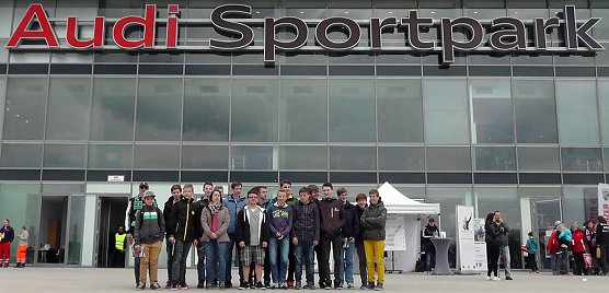 Erst Punktspielsieg, dann Bundesliga live (Foto: Foto Bark)