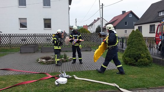 Gl&uuml;ck im Ungl&uuml;ck (Foto: FFW Wasserthaleben)