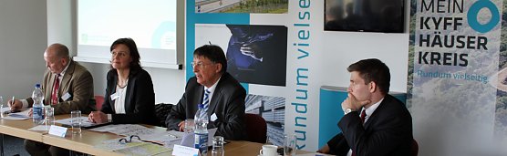 Tourismus und Breitband (Foto: Karl-Heinz Herrmann) Tourismus und Breitband (Foto: Karl-Heinz Herrmann)